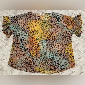 ADORA Multicolor Leopard Print Short Sleeve Ruffle Sleeve Blouse